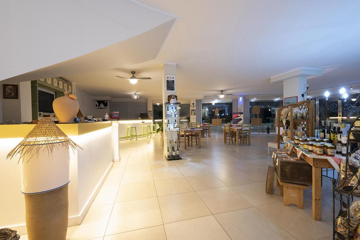 Adua Art Bed & Breakfast Castrignano del Capo Ngoại thất bức ảnh