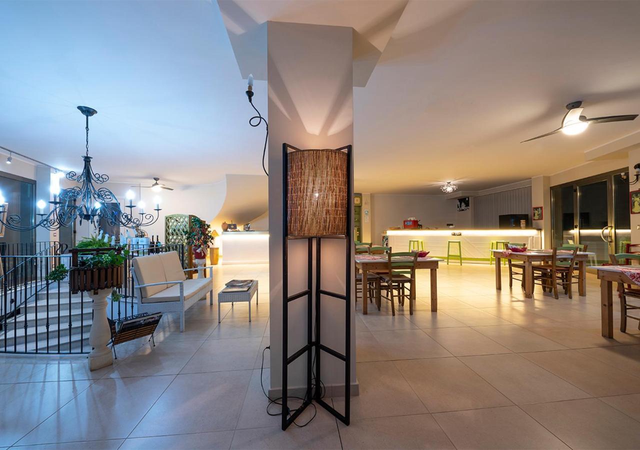 Adua Art Bed & Breakfast Castrignano del Capo Ngoại thất bức ảnh